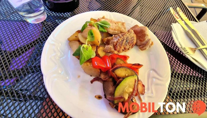 Restaurace Poesie -  Jidlo A Piti - Rožnov Pod Radhoštěm