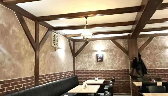 Restaurace Praha Jirikov Vzhled A Atmosfera - 9. Května 851
