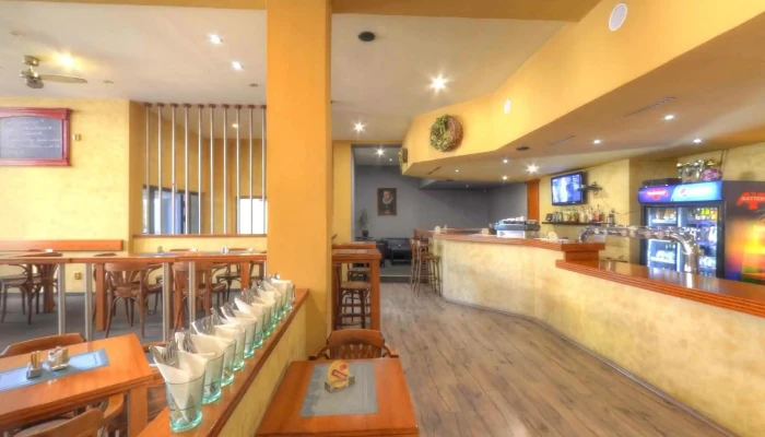 Restaurace Prazanka Vzhled A Atmosfera - Polská 2334