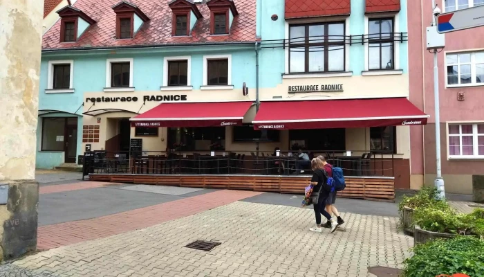 Restaurace Radnice -  Vse - Křížová 24/2