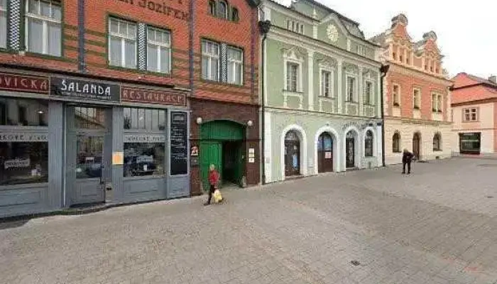 Restaurace Salanda Rakovnik Street View A 360deg - Husovo Nám. 53