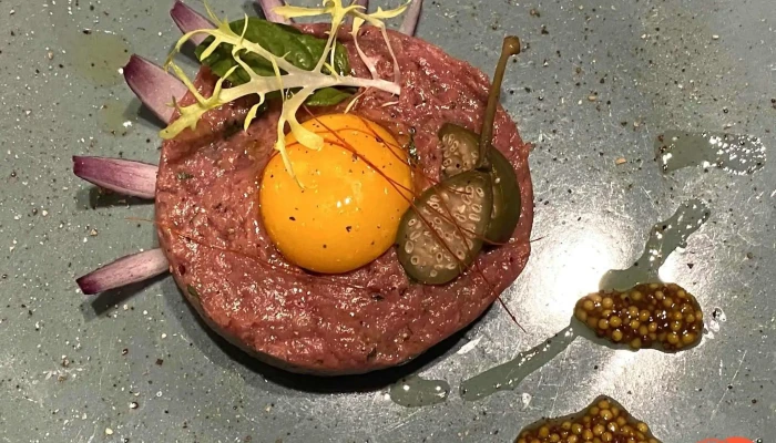 Restaurace Salanda Rakovnik Tatarsky Biftek - Husovo Nám. 53