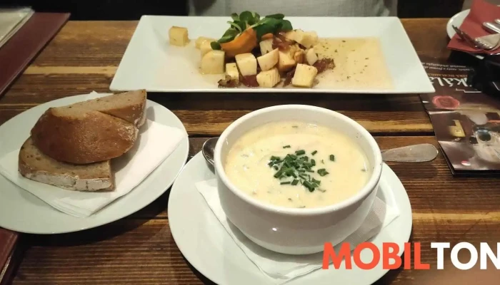 Restaurace Skala Clam Chowder - Klášter Hradiště Nad Jizerou