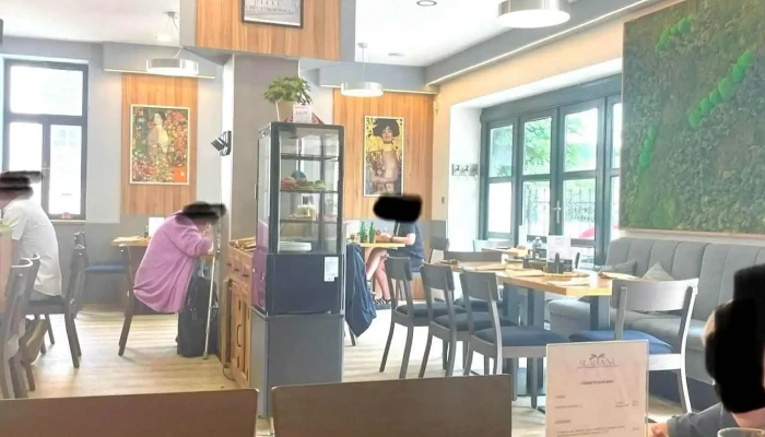 Restaurace Sladovna Kromeriz Jidlo A Piti - Na Sladovnách 1576/1