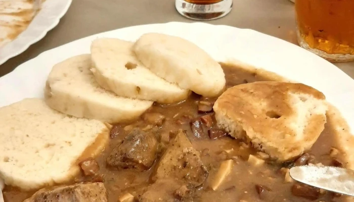 Restaurace Slovanka Kladno rozvoz jídel pro Kladno a okolí - Kročehlavy