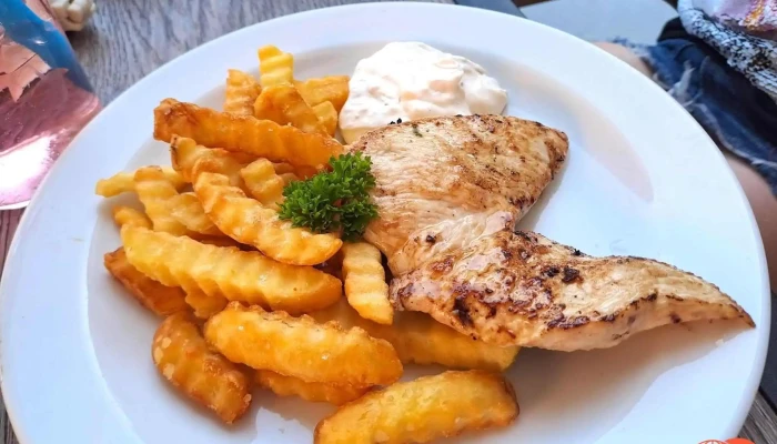 Restaurace Snoza -  Fish And Chips - Poláškova 81