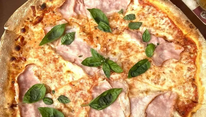 Restaurace Sokolovna Mesice Jidlo A Piti - Nosticova 20/3