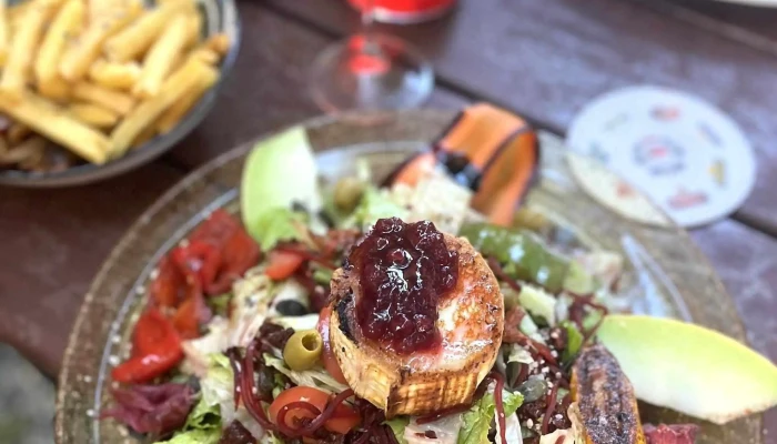 Restaurace Sokolovna Mesice Telefon - Nosticova 20/3