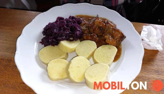 Restaurace Srdcovka Osada Litvinov Cervene Hlavkove Zeli - Horní Litvínov