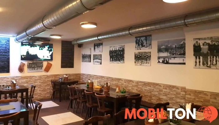 Restaurace Stadion -  Vzhled A Atmosfera - Fügnerova 1244