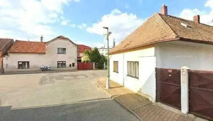 Restaurace Stara Brana Street View A 360deg - Starobranská 1