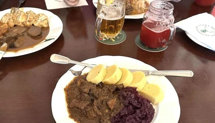 Restaurace Stara Myslivna Jak Se Dostat - Konopiště