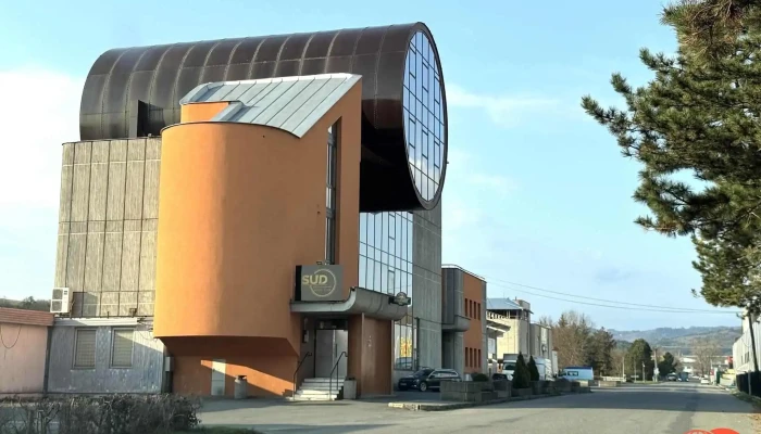 Restaurace Sud -  Nejnovejsi - Dostihová 672 76315