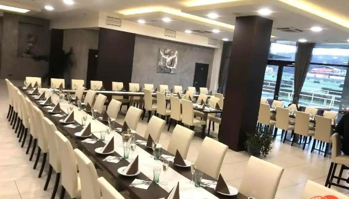 Restaurace Sud -  Od Vlastnika - Dostihová 672 76315