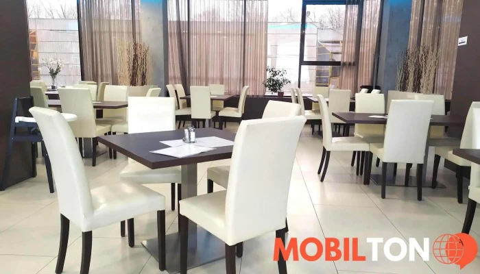 Restaurace Sud -  Vzhled A Atmosfera - Dostihová 672 76315
