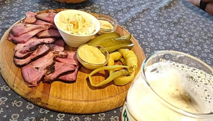 Restaurace Syrakov -  Jidlo A Piti - Liptál