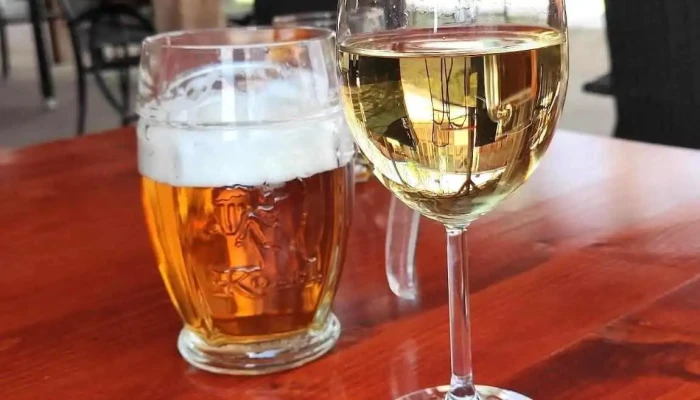 Restaurace Terasa -  Pivo - Kostomlatského Sady 3