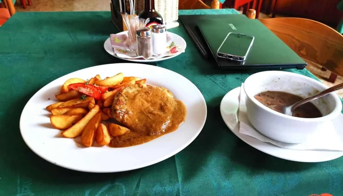 Restaurace U Bedrnicku Jidlo A Piti - Žižkova 278
