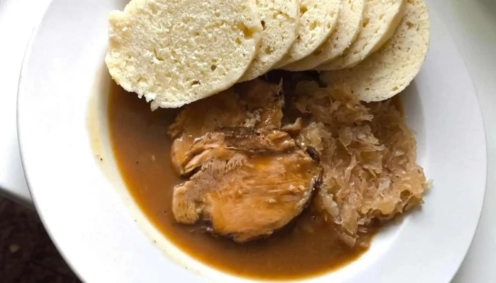 Restaurace U Bejcku Jidlo A Piti - Velvarská 1390