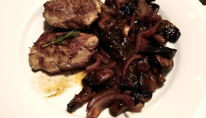 Restaurace U Belmonda -  Restaurace - Pražská 15
