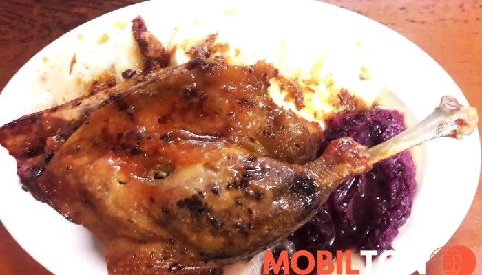 Restaurace U Bendu Jidlo A Piti - Na Nám. 79