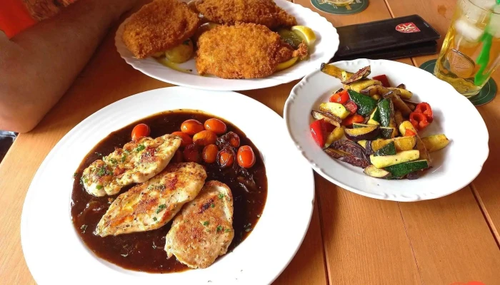 Restaurace U Bony -  Jidlo A Piti - Na Břasích 493
