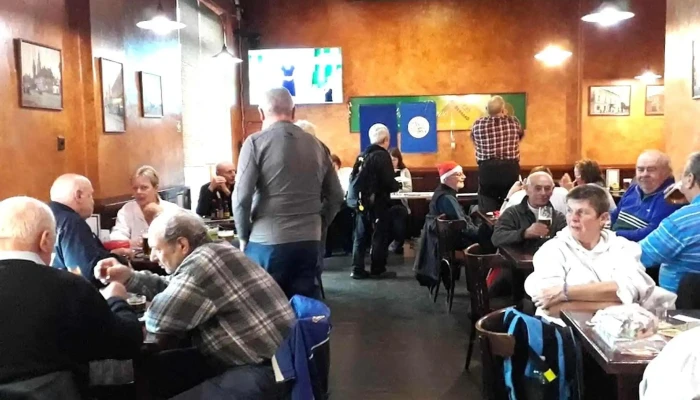 Restaurace U Cervenych Fotky - Vávrova 286