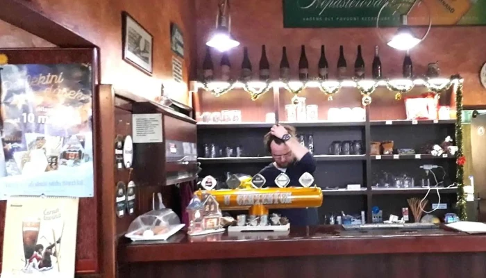 Restaurace U Cervenych Webova Stranka - Vávrova 286