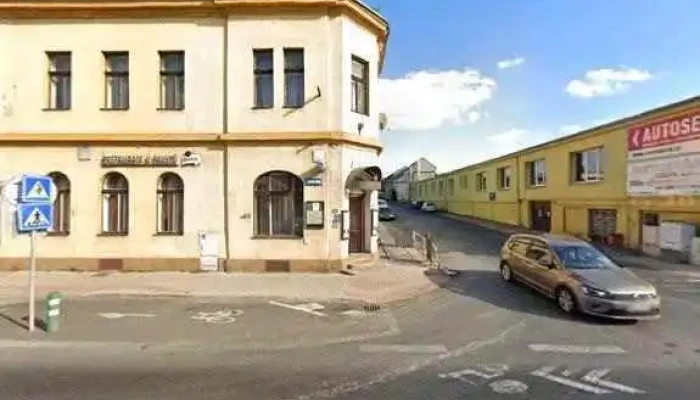 Restaurace U Faustu Street View A 360deg - Pracnerova 701