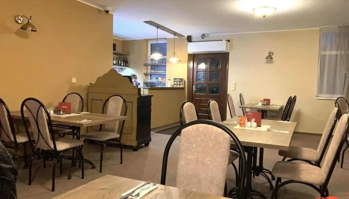 Restaurace U Frantiska Vzhled A Atmosfera - Mladoboleslavská 432