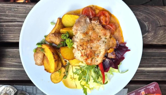 Restaurace U Halu Nejnovejsi - Kutnohorská 369