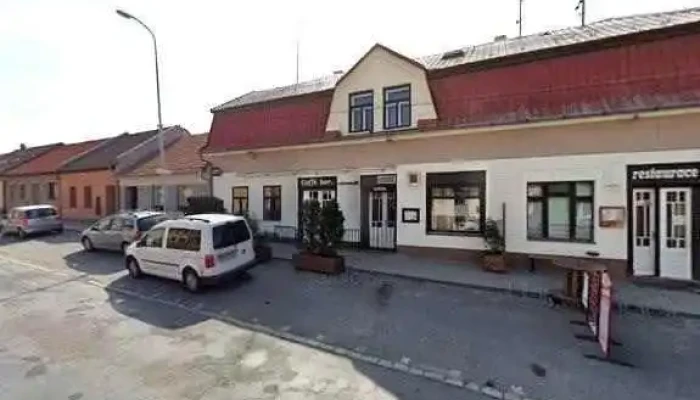 Restaurace U Halu Street View A 360deg - Kutnohorská 369