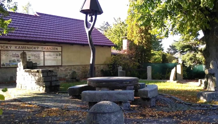 Restaurace U Hencu Restaurace - Louňovice-mukařov