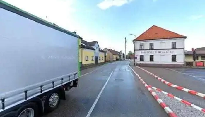 Restaurace U Huberta -  Street View A 360deg - Dr. E. Beneše 27