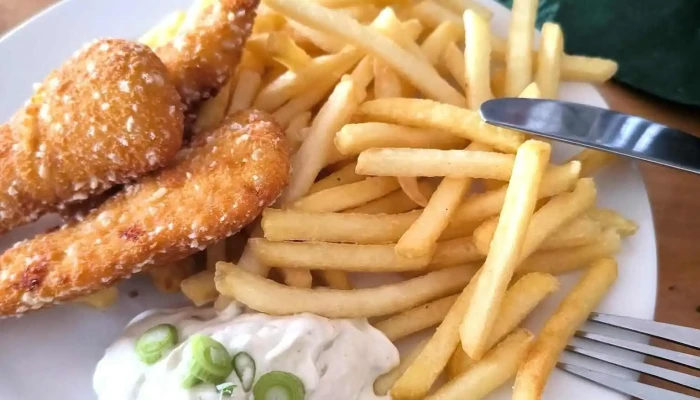 Restaurace U Janatu Jidlo A Piti - Družstevní 135/28