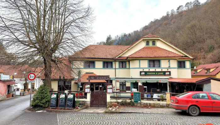 Restaurace U Janu Karlstejn Penzion U Kralovny Dagmar - Karlštejn