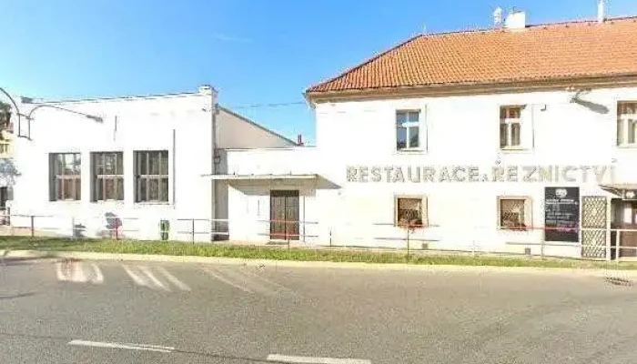 Restaurace U Jaroslava Korycha -  Street View A 360deg - Pražská 45