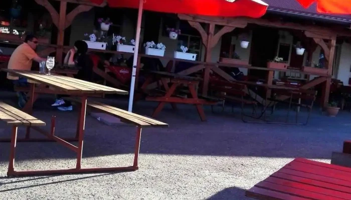 Restaurace U Jelinku Vzhled A Atmosfera - Nám. 30. Června 505