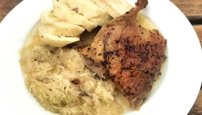 Restaurace U Kastanu Nadražni 116 - Nádražní 116