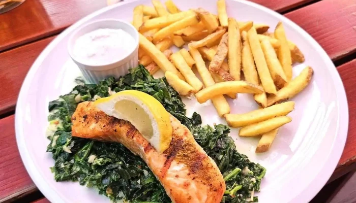 Restaurace U Kohouta -  Jidlo A Piti - Žižkova 142