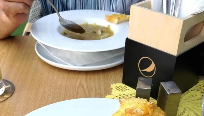 Restaurace U Konopiste Oteviraci Doba - Ke Stadionu 2045