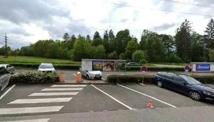 Restaurace U Konopiste Street View A 360deg - Ke Stadionu 2045