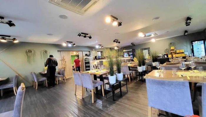 Restaurace U Konopiště - Ke Stadionu 2045