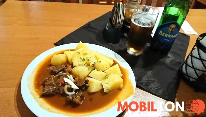 Restaurace U Kostelicka Jidlo A Piti - Kolín V