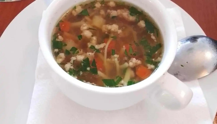 Restaurace U Kuklu Kureci Polevka - Náměstí Mudr. J. Svobody 32