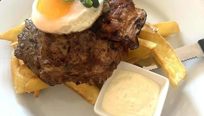Restaurace U Kuklu Nejnovejsi - Náměstí Mudr. J. Svobody 32