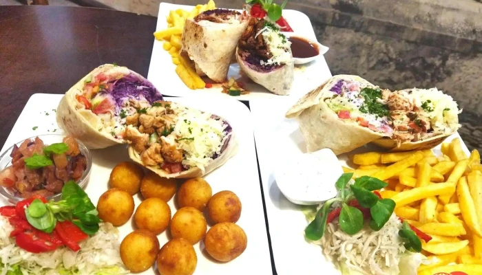Restaurace U Kulturniho Domu Hranolky - Na Severním Sídlišti 1151