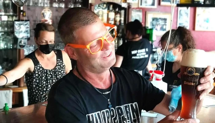 Restaurace U Kvapilu Vzhled A Atmosfera - J. Švermy 384