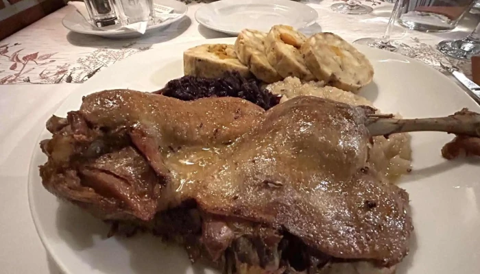 Restaurace U Labute Jak Se Dostat - Za Mlýnem 599/4