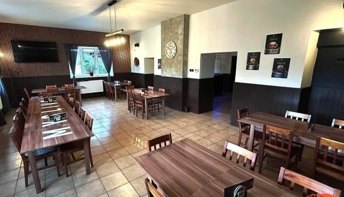 Restaurace U Lipy Od Vlastnika - Křivoklátská 26